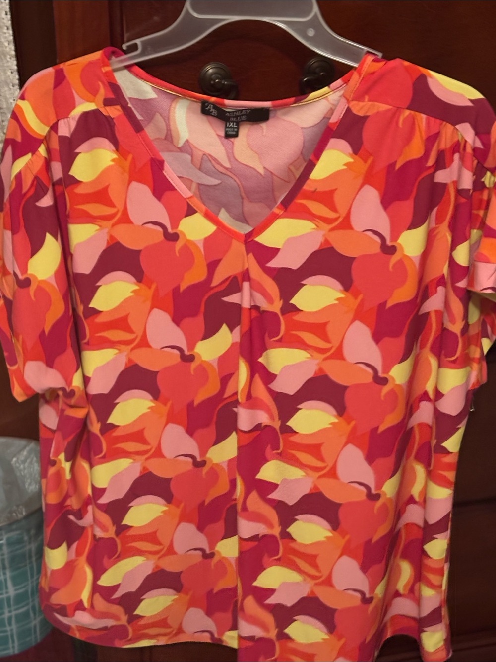 Ashley Blue Pink Orange Yellow Floral V-Neck Short Sleeve Top